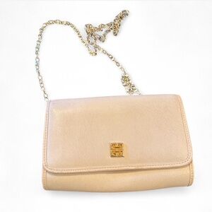 ✨ Vintage Givenchy Paris Leather Purse ✨